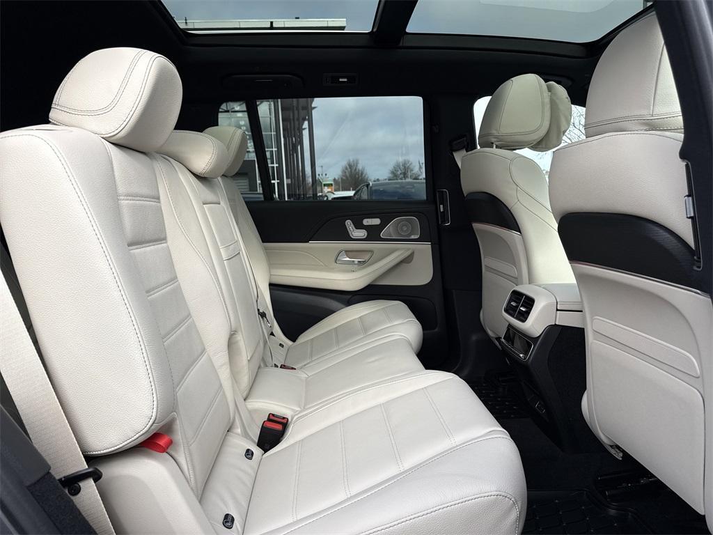 new 2026 Mercedes-Benz GLS 450 car, priced at $103,000