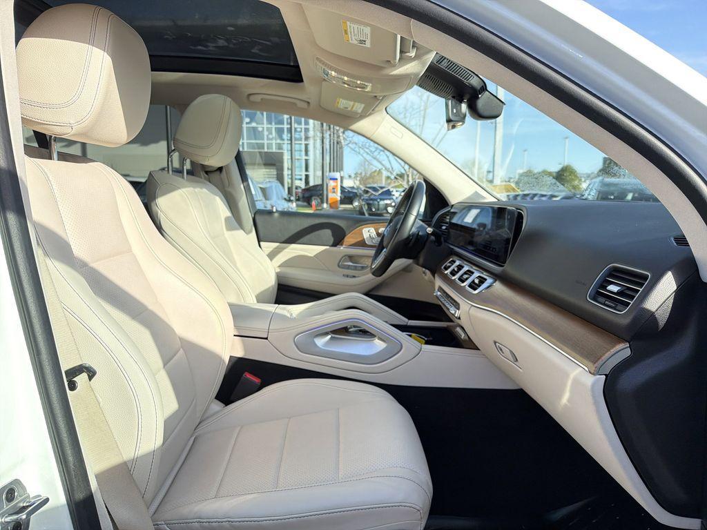 used 2022 Mercedes-Benz GLE 350 car, priced at $28,950