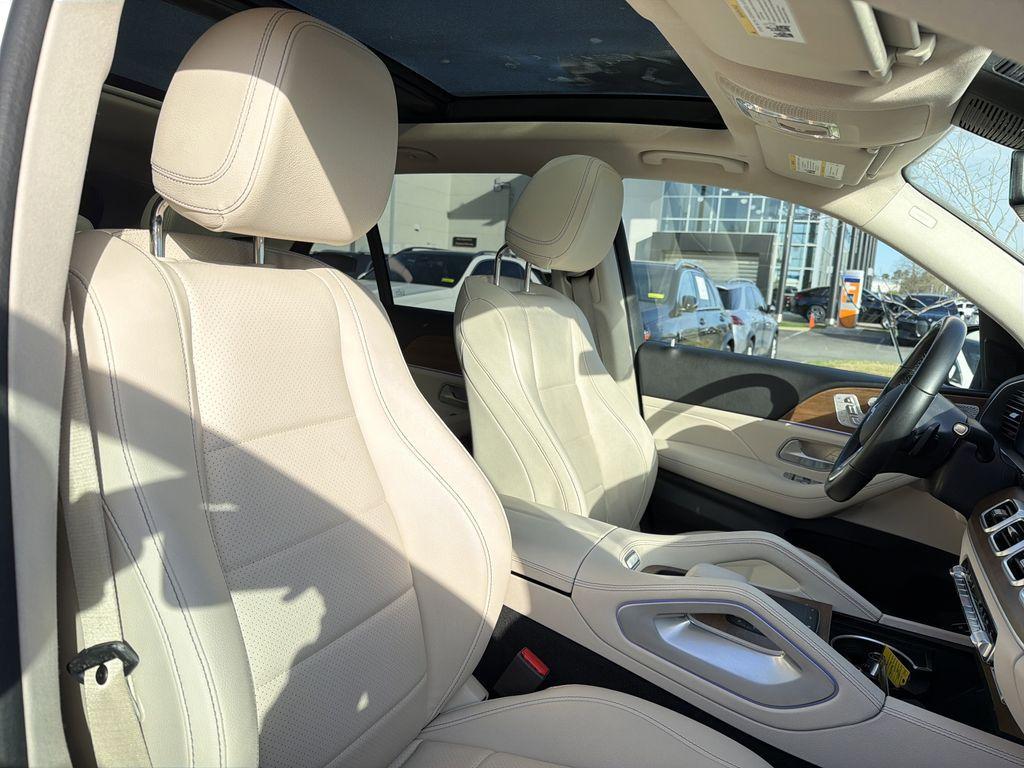 used 2022 Mercedes-Benz GLE 350 car, priced at $28,950