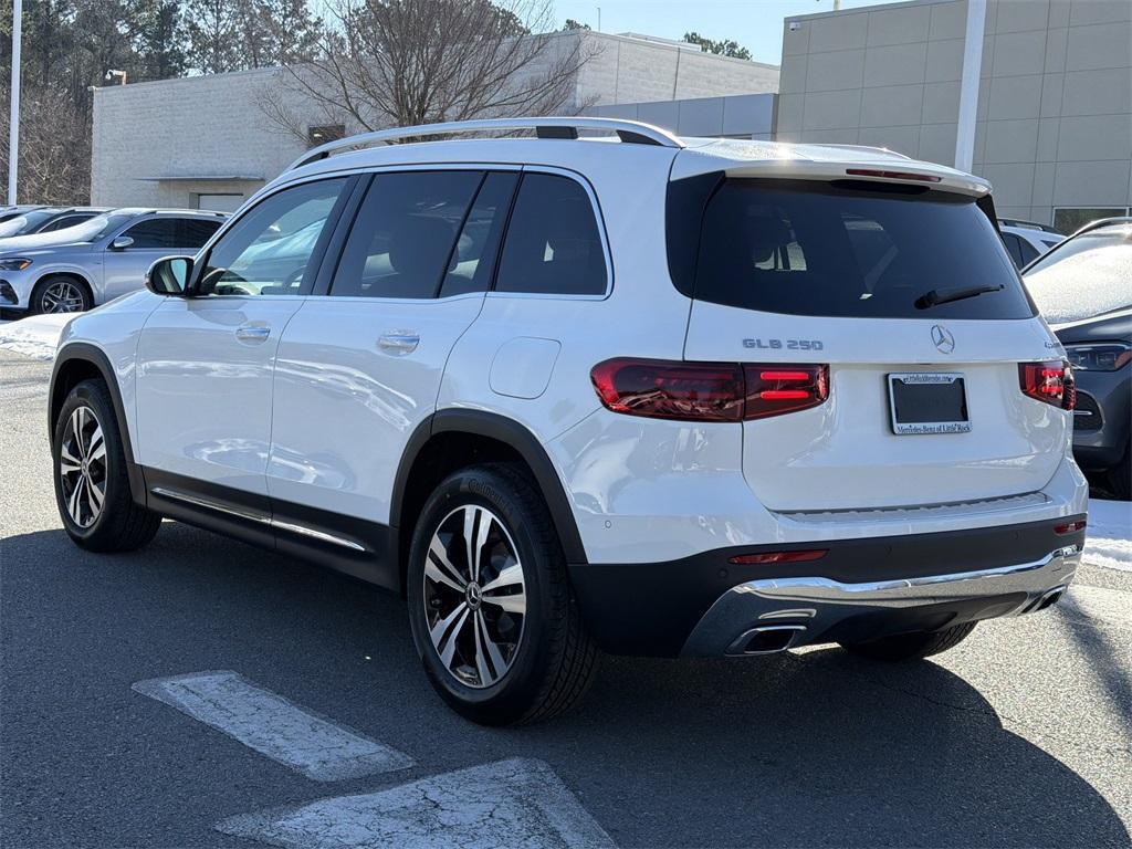 new 2025 Mercedes-Benz GLB 250 car, priced at $52,230