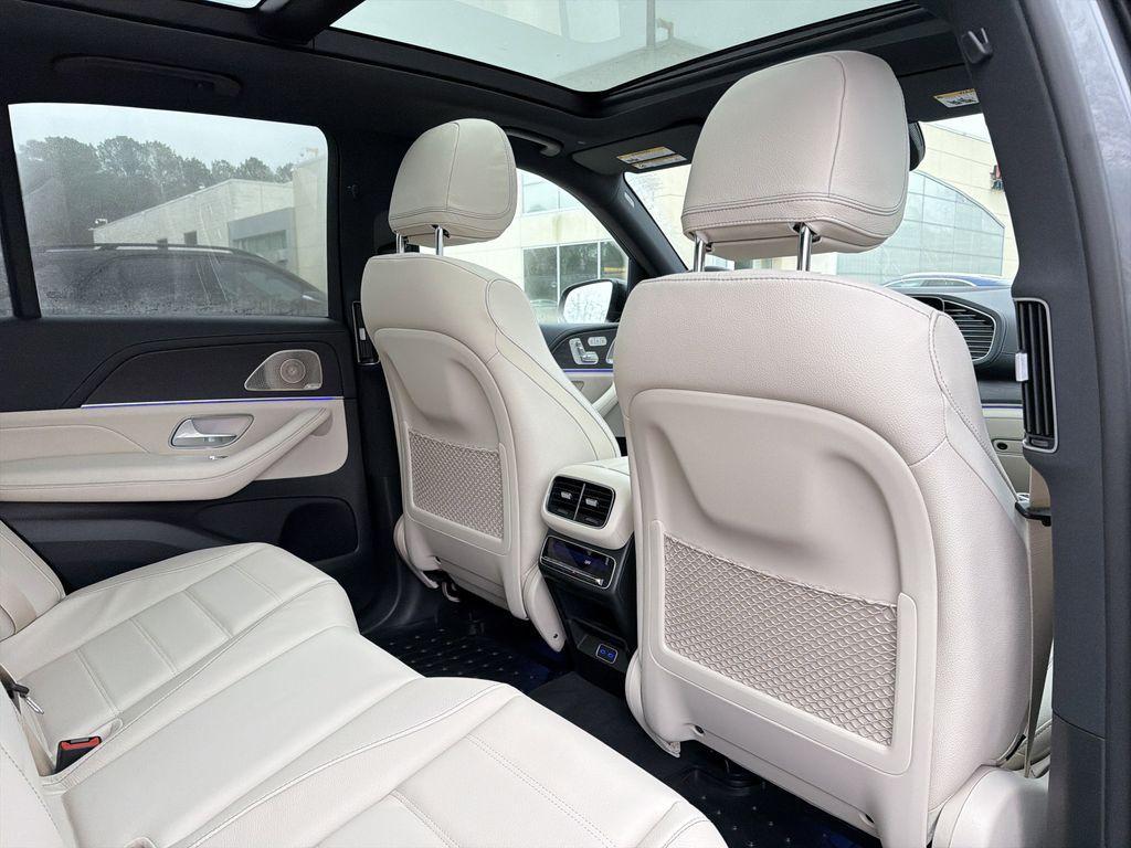 new 2026 Mercedes-Benz GLE 450 car, priced at $86,930