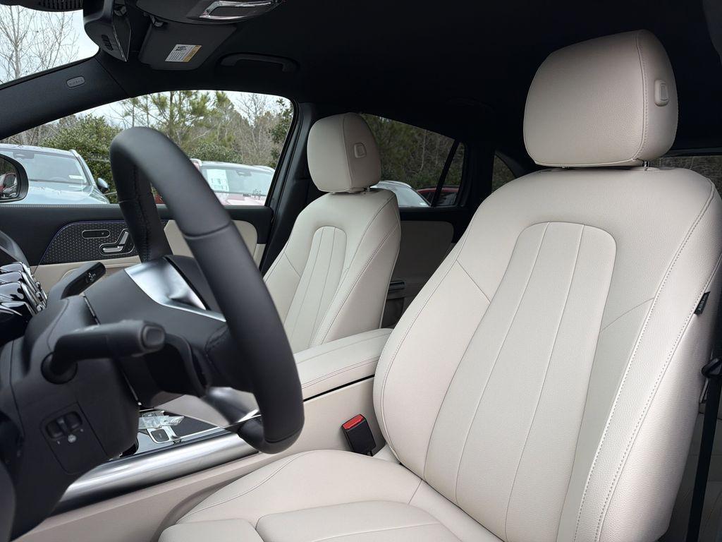 new 2026 Mercedes-Benz GLA 250 car, priced at $50,050