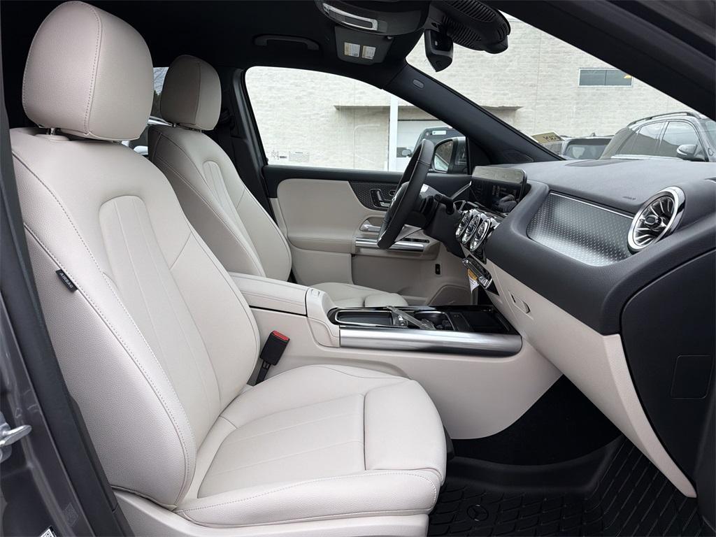 new 2026 Mercedes-Benz GLA 250 car, priced at $50,050