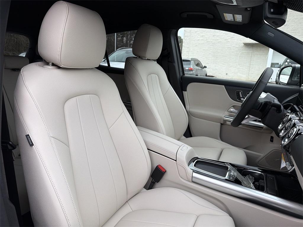 new 2026 Mercedes-Benz GLA 250 car, priced at $50,050