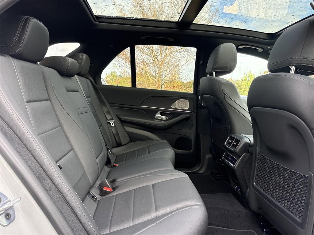 new 2026 Mercedes-Benz GLE 350 car, priced at $80,340