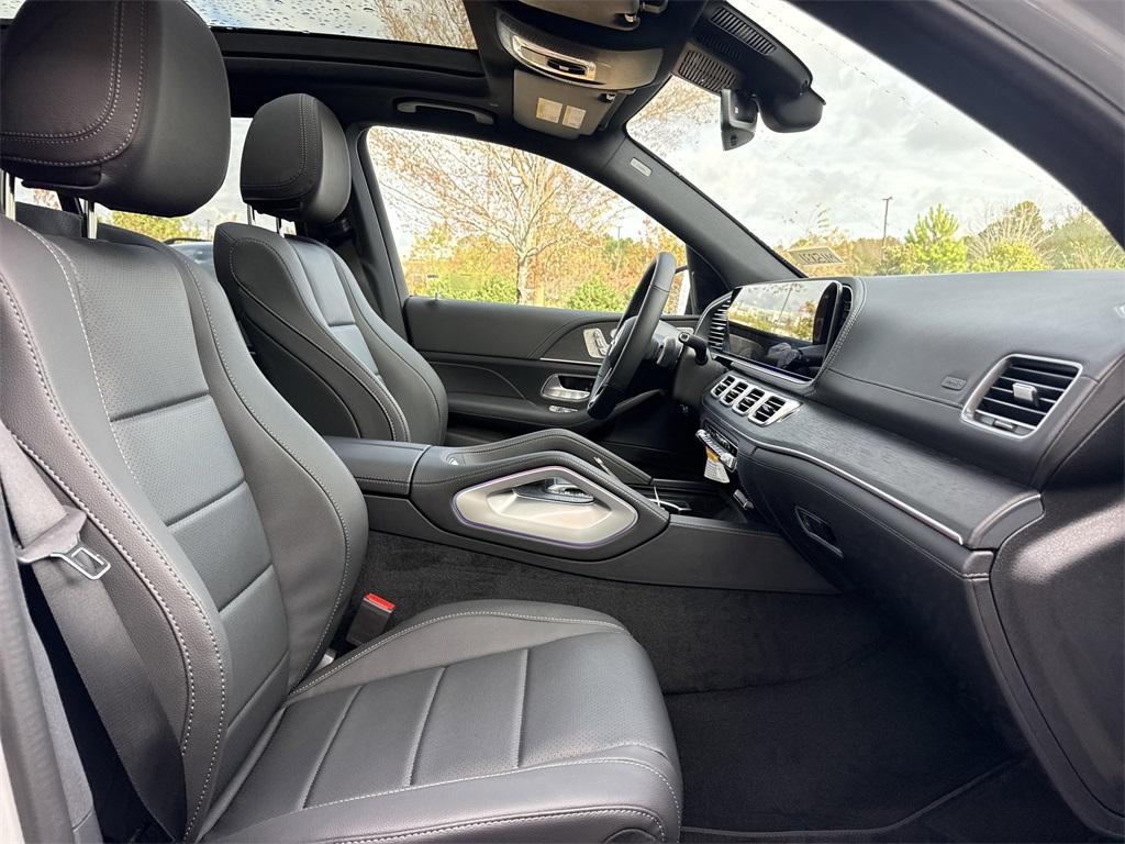 new 2026 Mercedes-Benz GLE 350 car, priced at $80,340