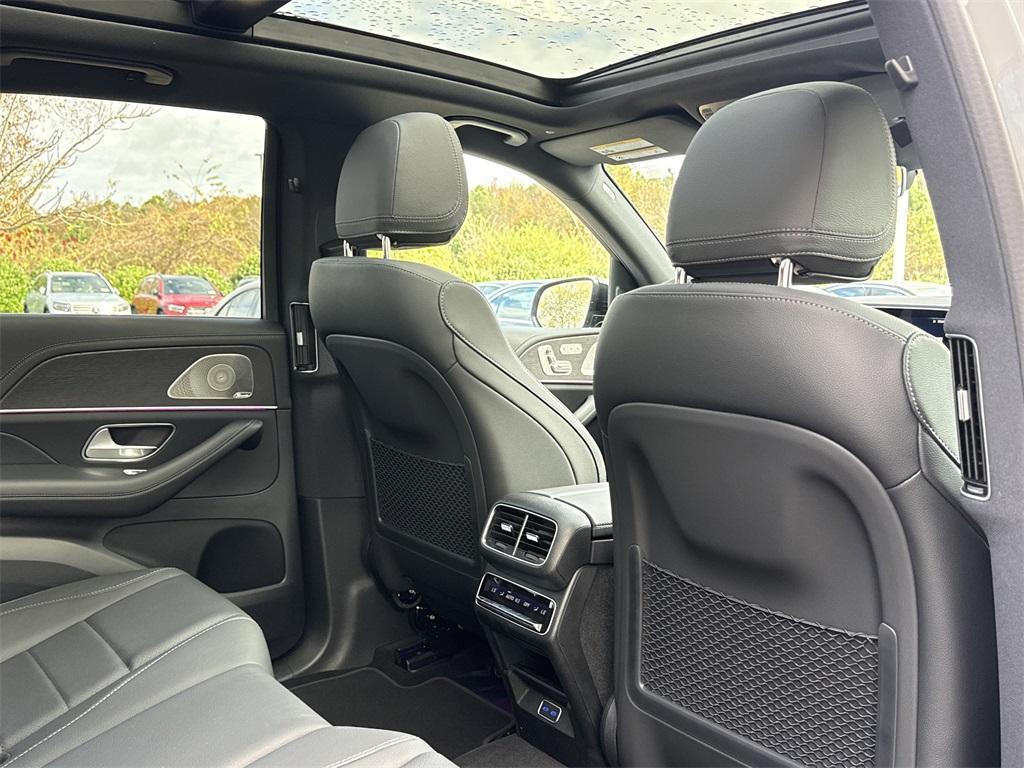 new 2026 Mercedes-Benz GLE 350 car, priced at $80,340