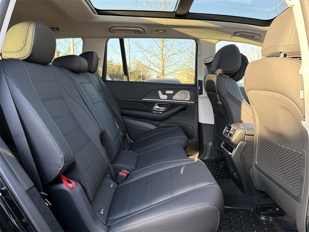new 2026 Mercedes-Benz GLS 450 car, priced at $102,735