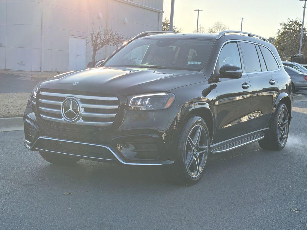 new 2026 Mercedes-Benz GLS 450 car, priced at $102,735