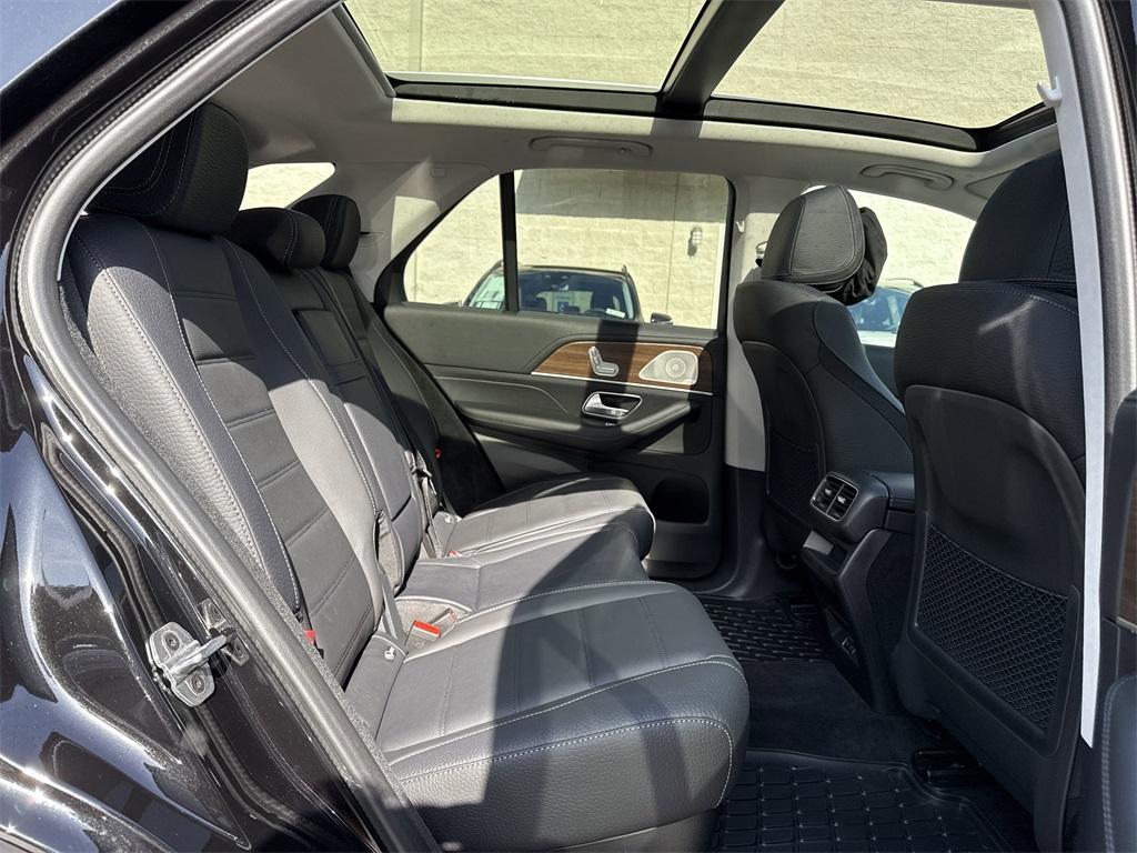 new 2025 Mercedes-Benz GLE 350 car, priced at $76,865