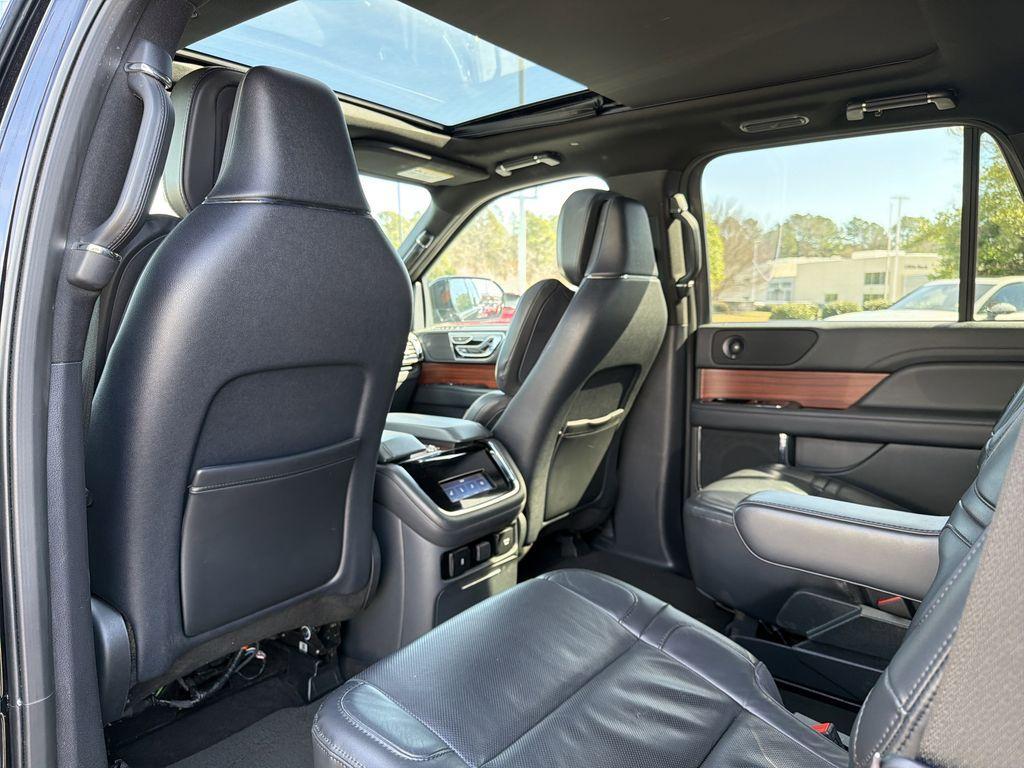 used 2024 Lincoln Navigator car, priced at $62,606