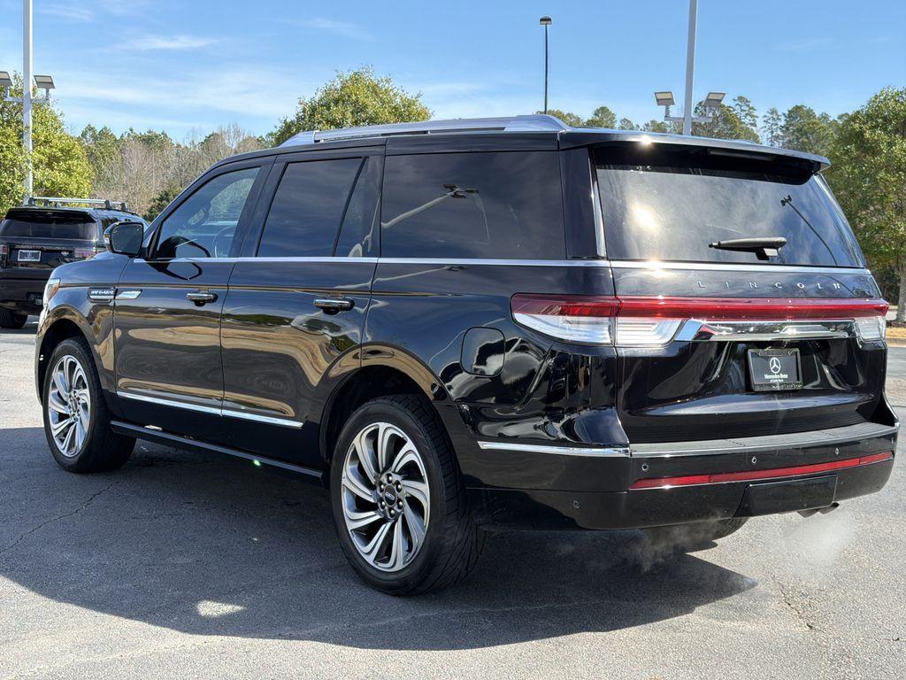 used 2024 Lincoln Navigator car, priced at $62,606