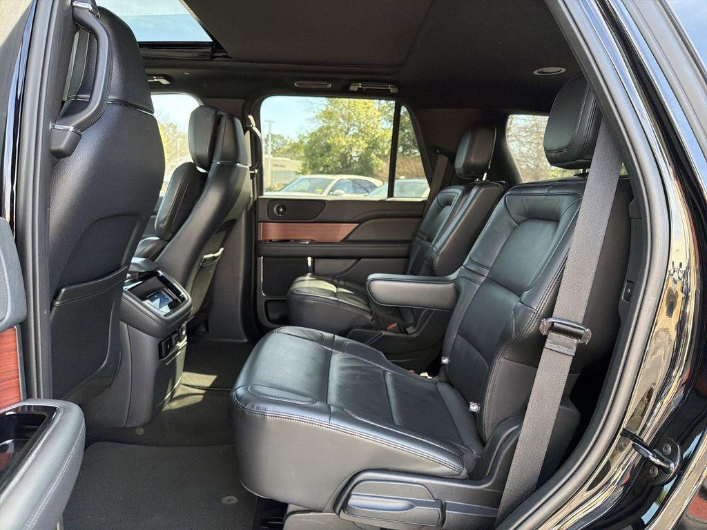 used 2024 Lincoln Navigator car, priced at $62,606