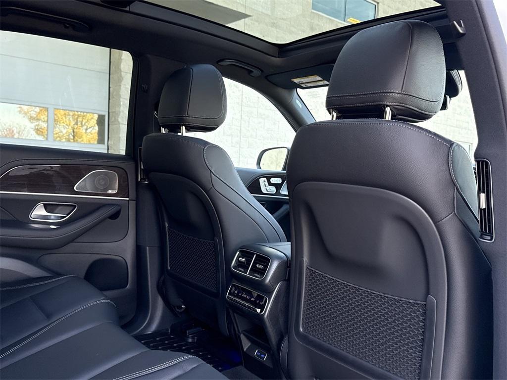new 2026 Mercedes-Benz GLE 350 car, priced at $83,950