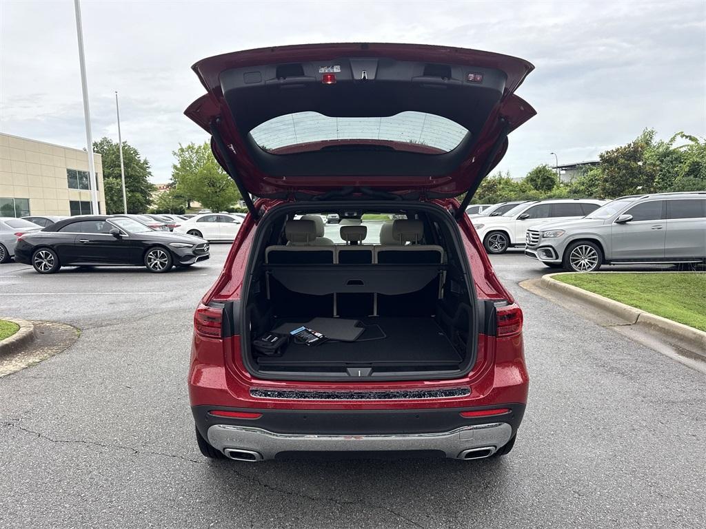 new 2025 Mercedes-Benz GLB 250 car, priced at $50,235