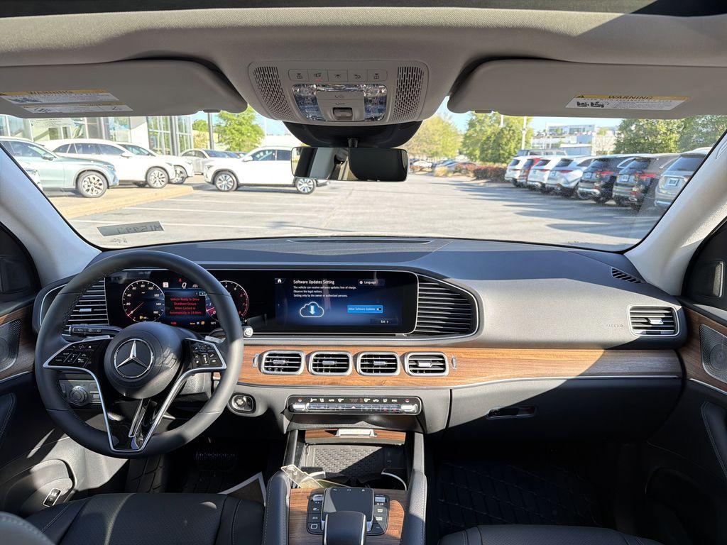 new 2026 Mercedes-Benz GLE 450 car, priced at $81,695