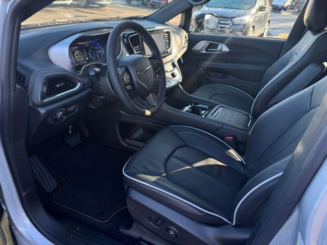 new 2026 Chrysler Pacifica car, priced at $49,961