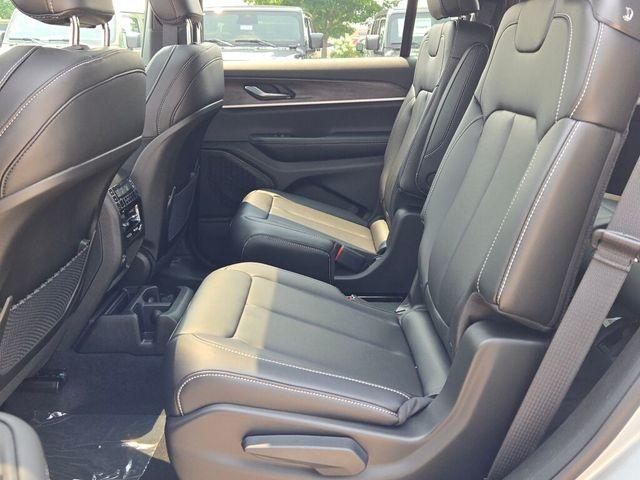 new 2025 Jeep Grand Cherokee L car, priced at $44,910