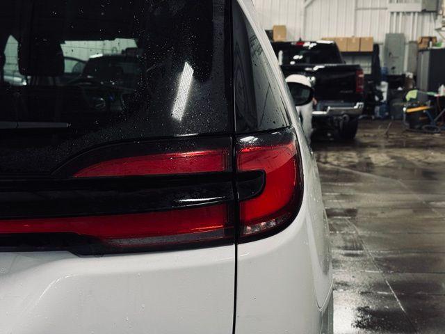 used 2024 Chrysler Pacifica car, priced at $26,249