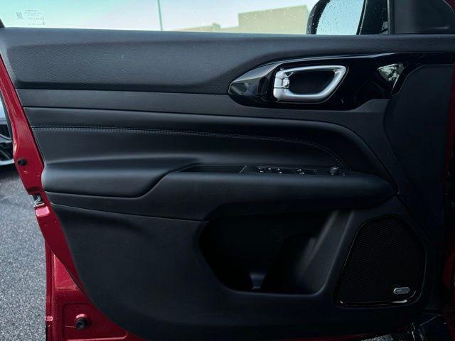 new 2026 Jeep Compass car, priced at $31,470