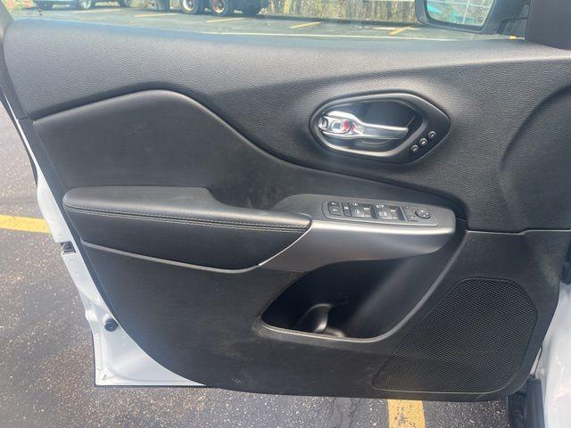 used 2022 Jeep Cherokee car, priced at $22,000