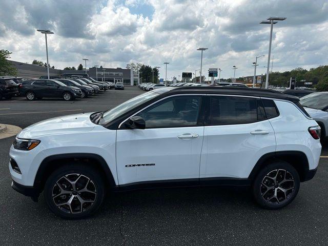 new 2025 Jeep Compass car, priced at $28,947