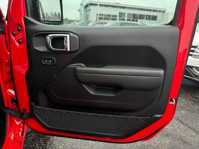 new 2026 Jeep Wrangler car, priced at $44,217