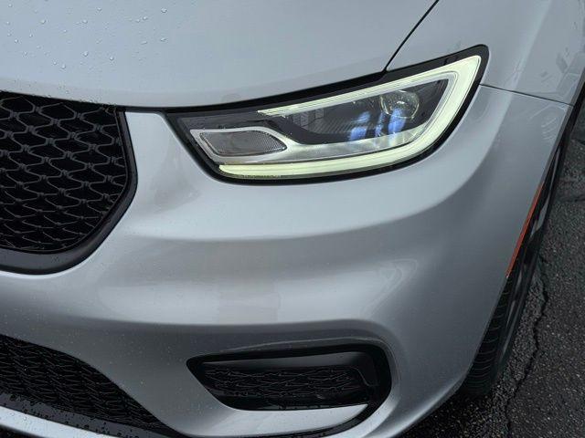 new 2026 Chrysler Pacifica car, priced at $49,961