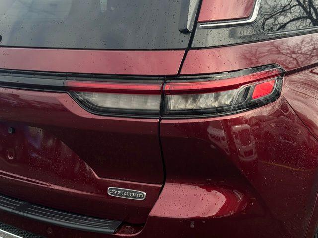 used 2022 Jeep Grand Cherokee car, priced at $30,386