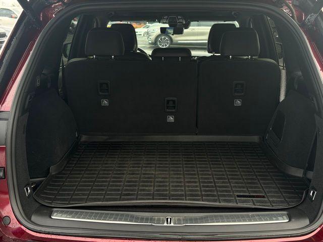 used 2022 Jeep Grand Cherokee car, priced at $30,386