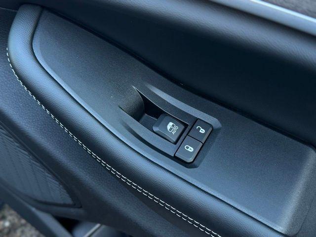 new 2025 Jeep Grand Cherokee car, priced at $45,771