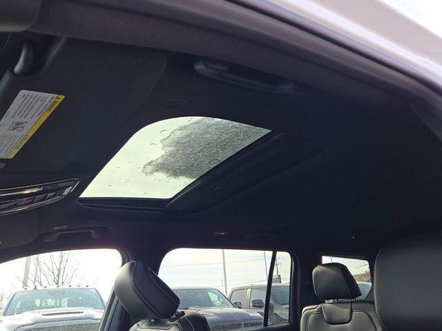 new 2025 Jeep Grand Cherokee L car