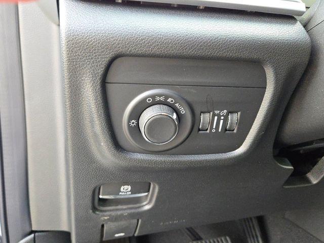 new 2025 Jeep Grand Cherokee L car