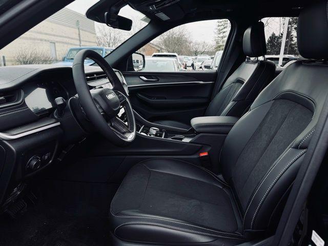 new 2026 Jeep Grand Cherokee car, priced at $49,170