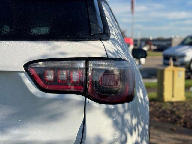 new 2026 Jeep Compass car, priced at $33,877