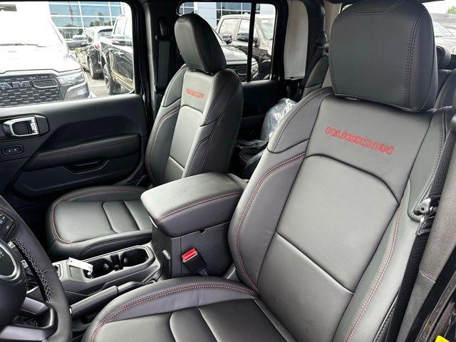 new 2025 Jeep Gladiator car, priced at $49,995