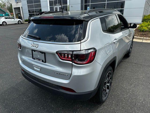 new 2025 Jeep Compass car, priced at $29,877