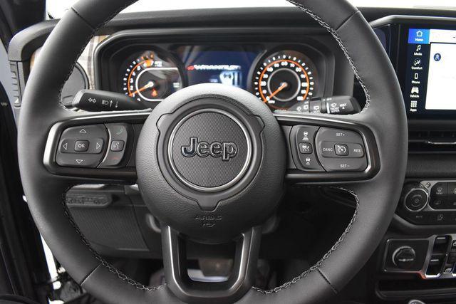new 2026 Jeep Wrangler car, priced at $46,285