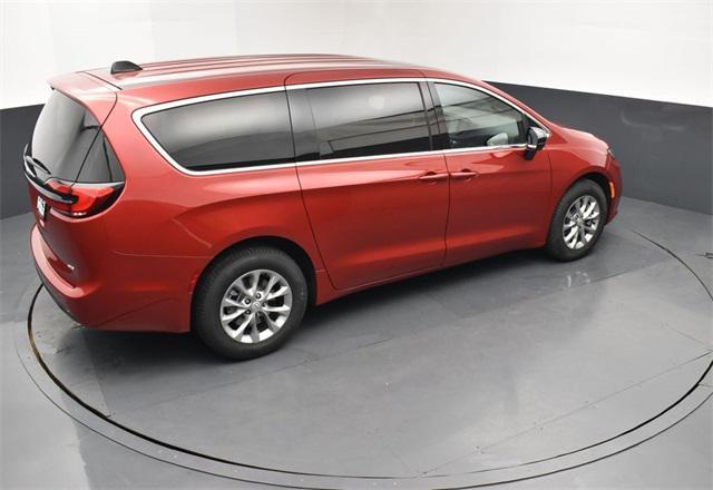 new 2026 Chrysler Pacifica car, priced at $42,760