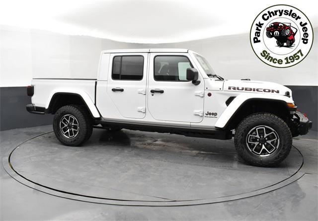 new 2026 Jeep Gladiator car, priced at $58,660