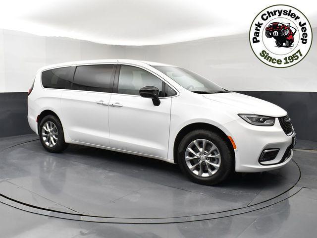new 2026 Chrysler Pacifica car, priced at $41,265