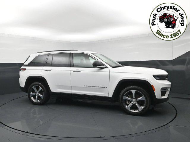 used 2025 Jeep Grand Cherokee car, priced at $38,309