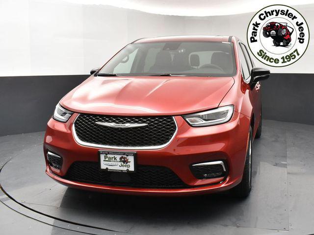 new 2026 Chrysler Pacifica car, priced at $41,875