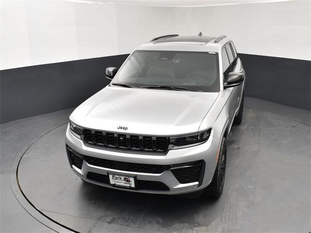 new 2026 Jeep Grand Cherokee car, priced at $54,315