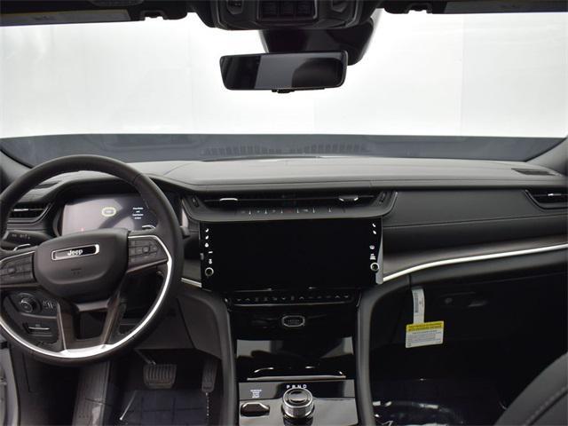 new 2026 Jeep Grand Cherokee car, priced at $54,315