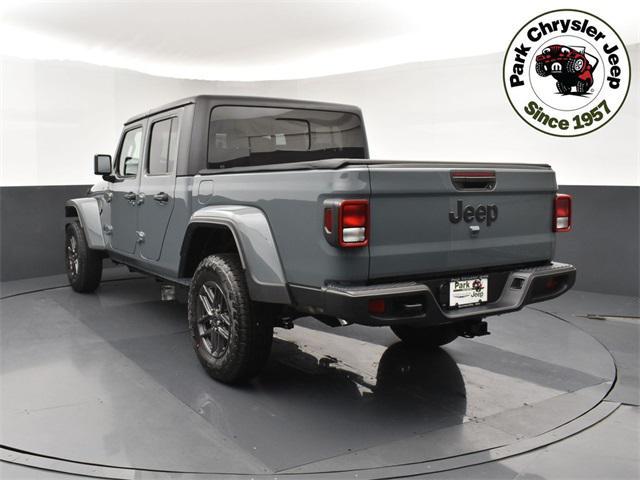 new 2025 Jeep Gladiator car, priced at $50,885