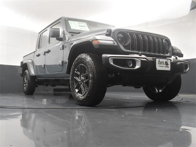 new 2025 Jeep Gladiator car, priced at $50,885