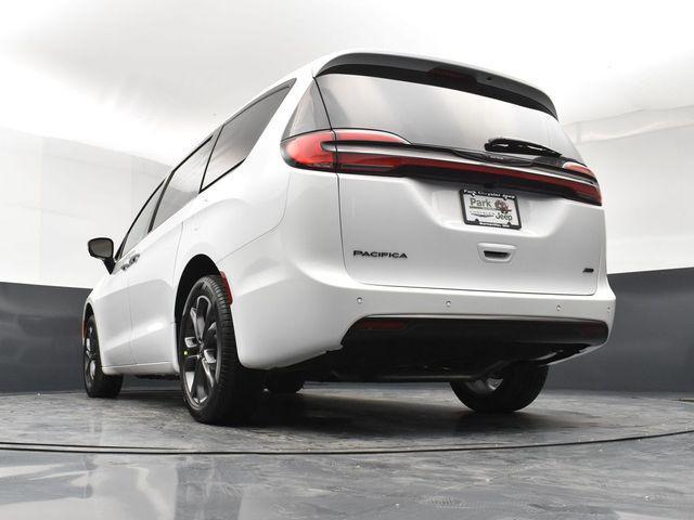 new 2026 Chrysler Pacifica car, priced at $45,955