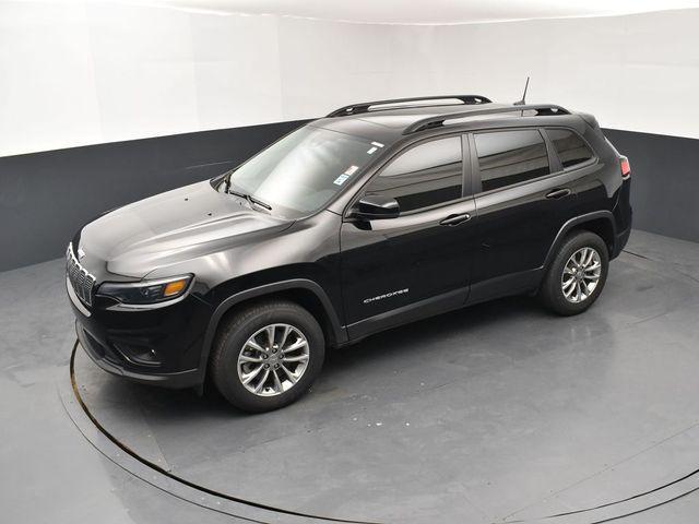 used 2022 Jeep Cherokee car, priced at $25,383