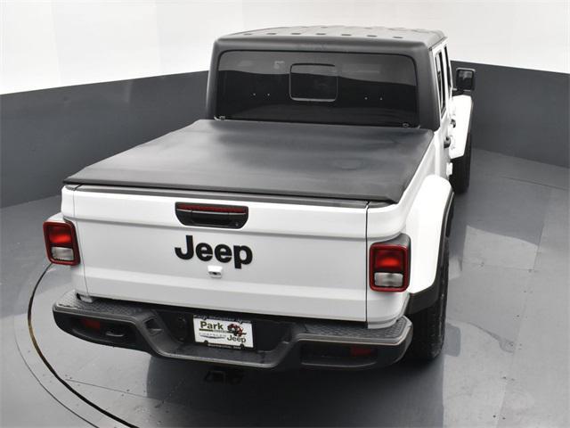 new 2025 Jeep Gladiator car, priced at $50,290